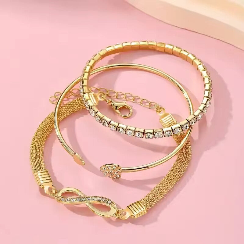 3Pcs Vintage Crystal Heart Bracelet Set – Adjustable Infinity Cuff Bangles for Women